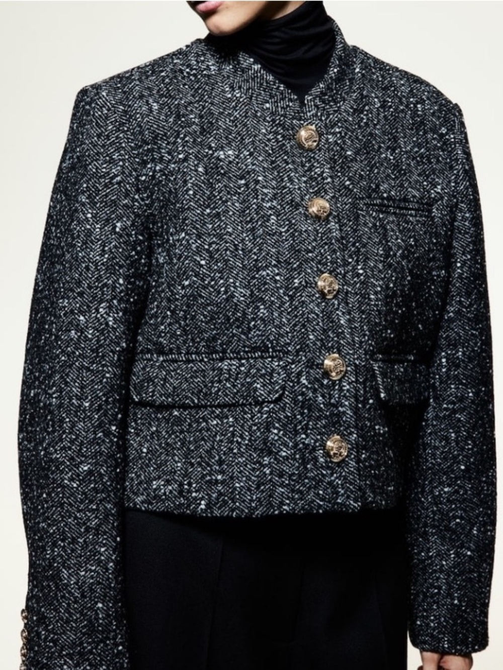 H&M Women’s Black White Herringbone Tweed Gold Buttons Boxy Jacket